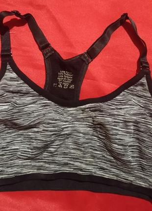 Топ женский. 42-44 р-р