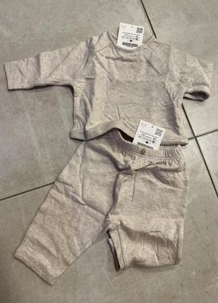 Костюмчик шиан. 600 и кофта грн 600 грн