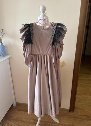 Нарядное платье для девочки 6-7 лет