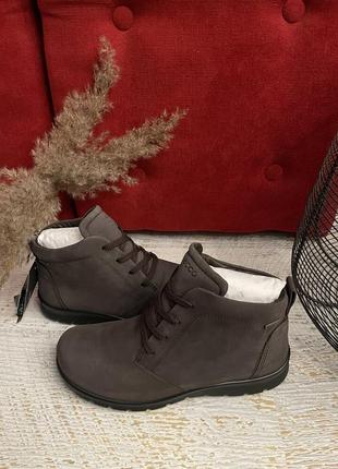 Кожаные фирменные ботинки ecco gore-tex 35р.