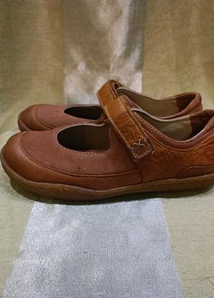 Шкіряні жіночі мокасини timberland