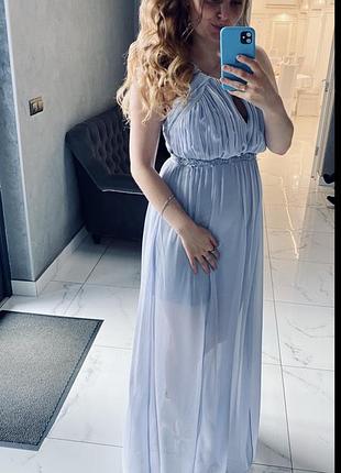 Сукня ніжно блакитна