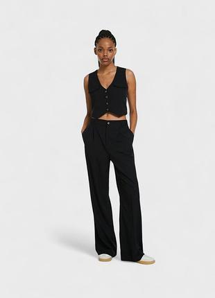 Штаны палаццо и жилетка bershka