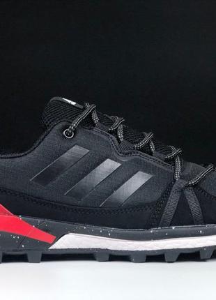 Кроссовки adidas terrex черные с красным (термо )
