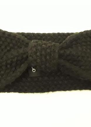 Погрешность на голову бант черная вязаная