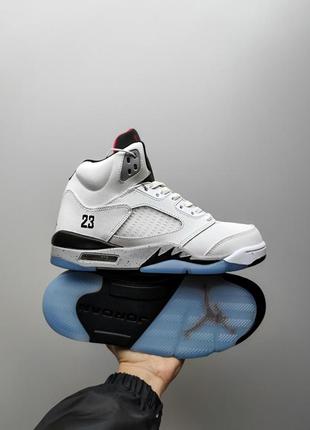 Мужские кроссовки nike air jordan 5 retro white black