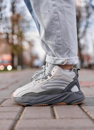 Мужские кроссовки adidas yeezy boost 700 v2 lebron grey black