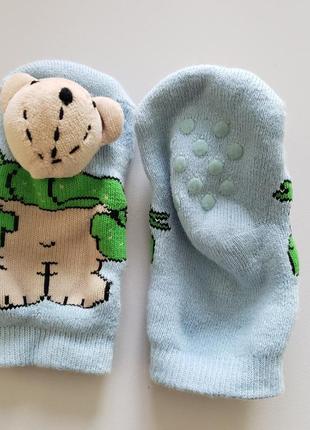 Махровые носочки погремушки теплые с тормозами против скольжения для первых шагов  мальчику девочке 3-6-9м 62-68-74см