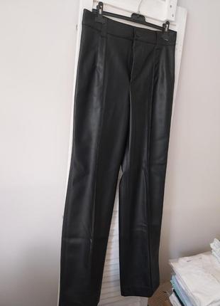 Брюки штаны кожа черные женские zara