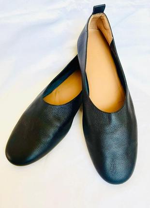 Женские кожаные балетки everlane