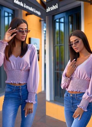 Жіноча пудрова блузка кроп-топ