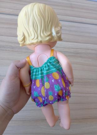 Кукла hasbro baby alive малышка блондинка и снеки4 фото