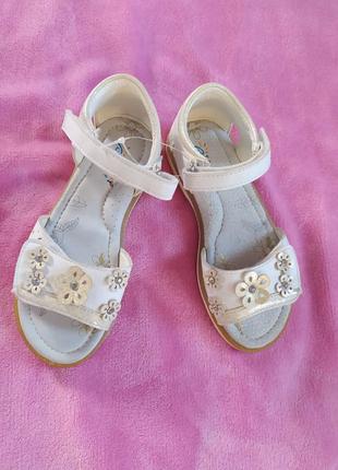 Нові босоніжки. розпаровка!