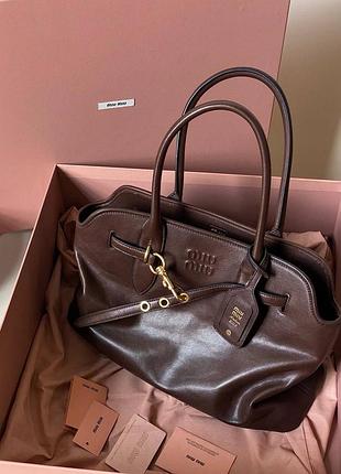 Сумка міу  шкіра коричнева лого бренд
