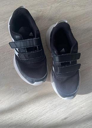 Adidas кросівки 34р