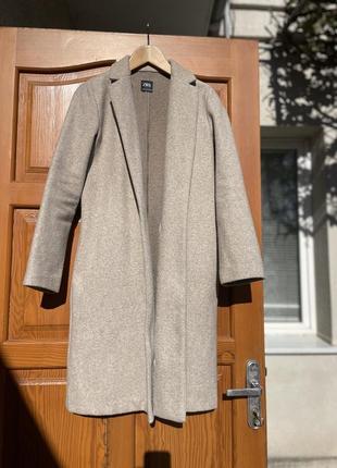 Довге пальто zara , s