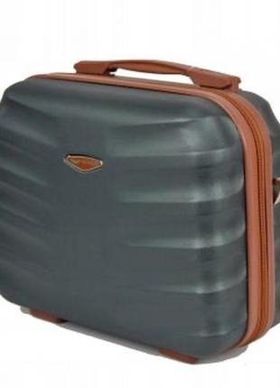 Бьюти - кейс  для чемодана пластиковый wings польша ручная кладь 14 литров