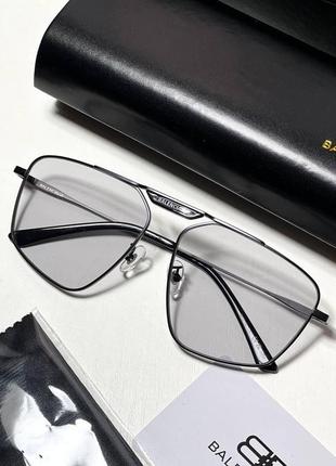Сонцезахисні окуляри balenciaga lux