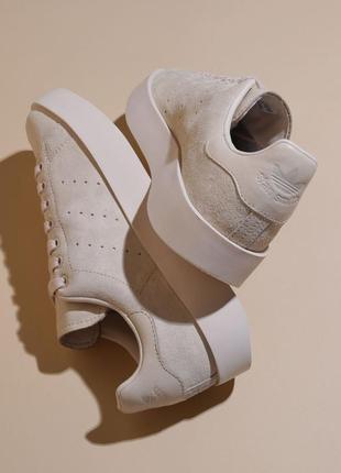 Жіночі кросівки adidas smith platform sole