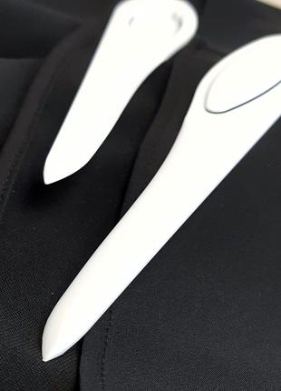 Колышек пластиковый для выворачивания углов (белый)