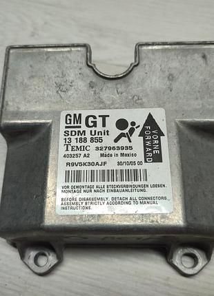 Блок управління airbag opel astra h 13188855