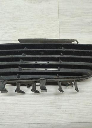 Решітка бампера ліва opel vectra c 09186129