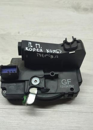 Замок правих передніх дверей 3 контакта opel meriva a. corsa.combo 2003-2010 13154792