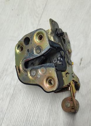 Opel astra f замок задніх правих дверей 90381783