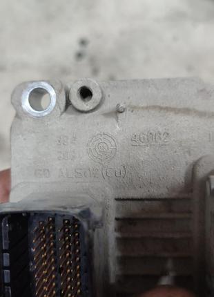 Блок керування двигуном эбу ecu opel z14xep 55353612 0261208256