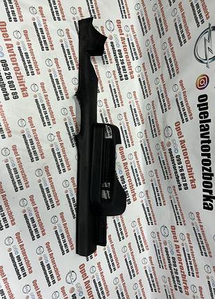 Накладка порога внутрішня права опель астра ж. opel astra g 09152860