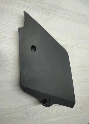 Накладка панелі права opel vectra c signum . опель повіктру ц. сігнум 13105480
