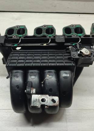 Колектор впускний 55354092 gm opel vectra c signum astra h zafira b z22yh