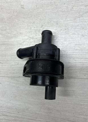 Водяний насос (додатковий) opel vectra c signum 3.0cdti 13106848