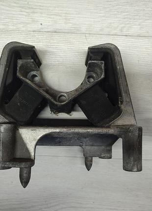 Подушка коробки передач opel vectra b gm 90495513, 90497583