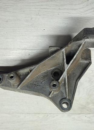 Кронштейн подушки коробки передач opel vectra b 2.0, 2.2 dti