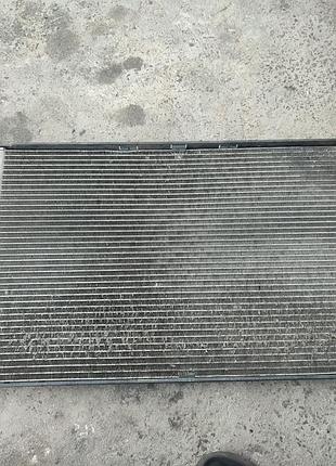 Радіатор кондиціонера 2,0 dci opel insignia 2008-2013 13330217