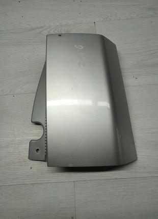 Накладка ліхтаря права opel meriva, опель меріва.13130028