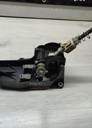 Кулиса переключения передач opel vectra c 1.9 cdti 09028010

09028010.1