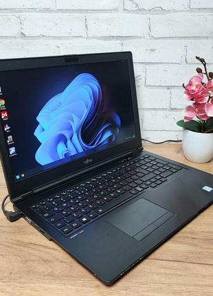 Ноутбук б/в fujitsu u758: 15.6 full hd, intel core i5-7300u, 8 gb ddr4, intel hd graphics, ssd 256gb