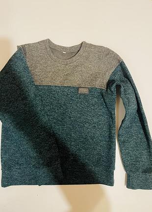 Свитшот / джемпер с нашивкой на флисе