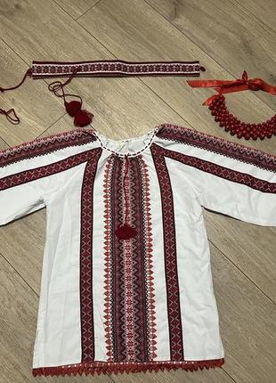 Вишиванка на дівчинку 7–9 років