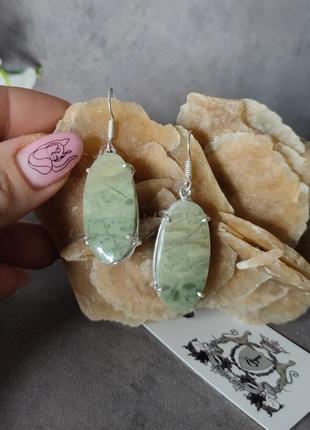 Сережки зелений опал . натуральний зелений  опал овал. індія.