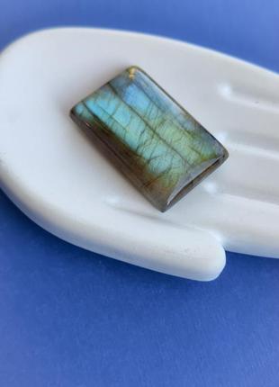 Лабрадор  камінь без оправи. кабошон натуральний лабрадор 30*20*6,5мм. індія.