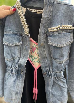 Стильная джинсовка с жемчужинами заклепки на резинке2 фото