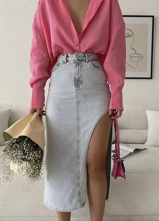 Жіноча джинсова спідниця з ефектним вирізом на нозі висока посадка2 фото