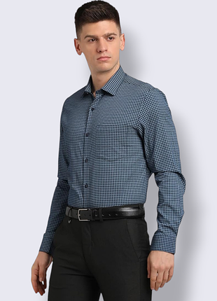 Мужская рубашка в клетку