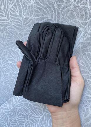 Рукавички в стилі гетсбі атласні довгі чорні