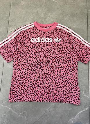 Леопардова футболка adidas