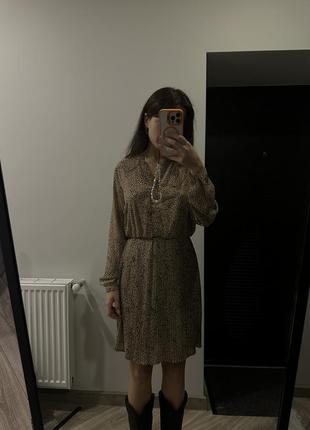 Платье с плиссированным низом