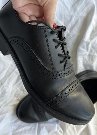 Шкіряні туфлі оксфорди dakotashoes